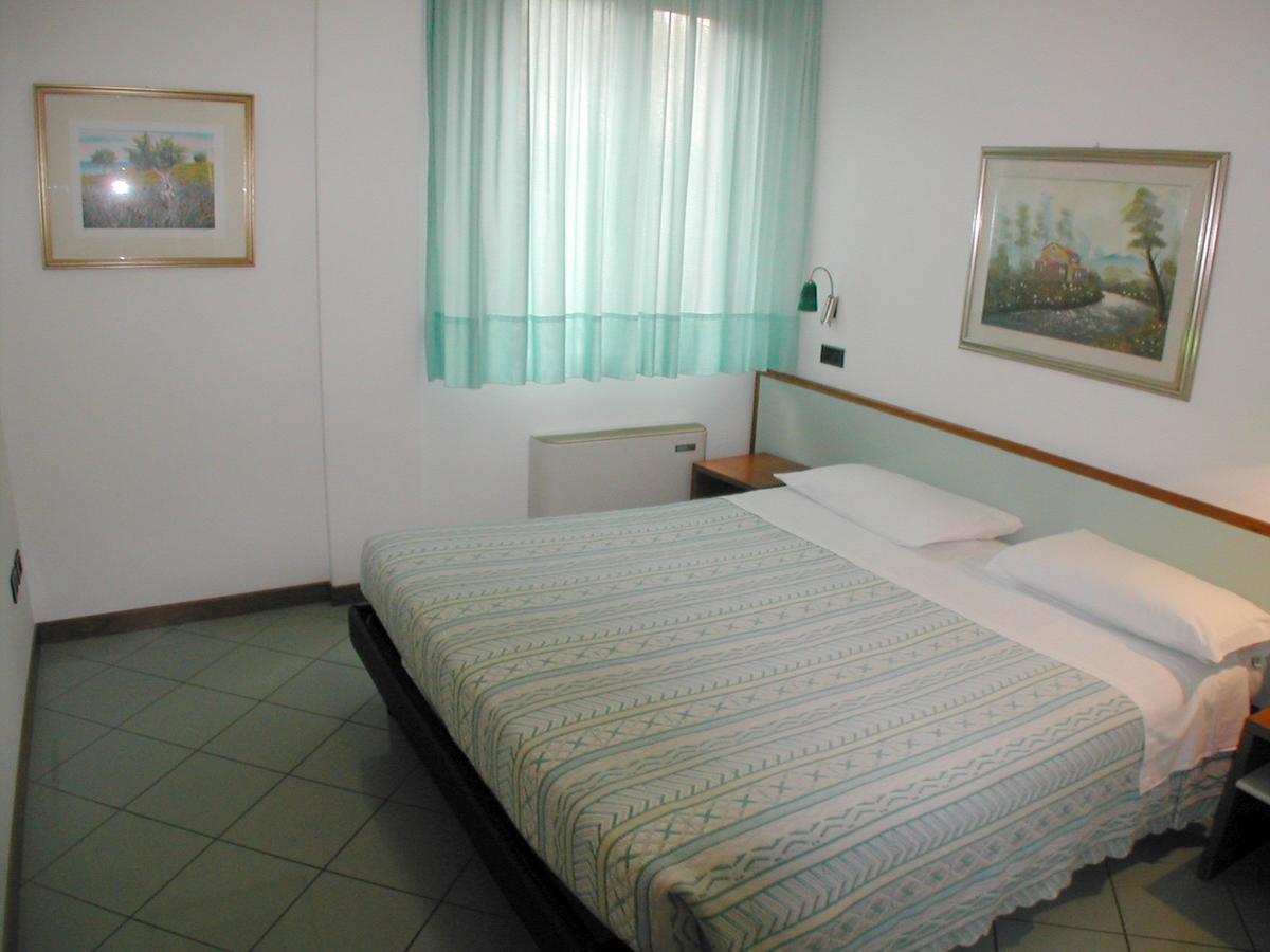 Residence Mediterraneo San Benedetto del Tronto Cameră foto